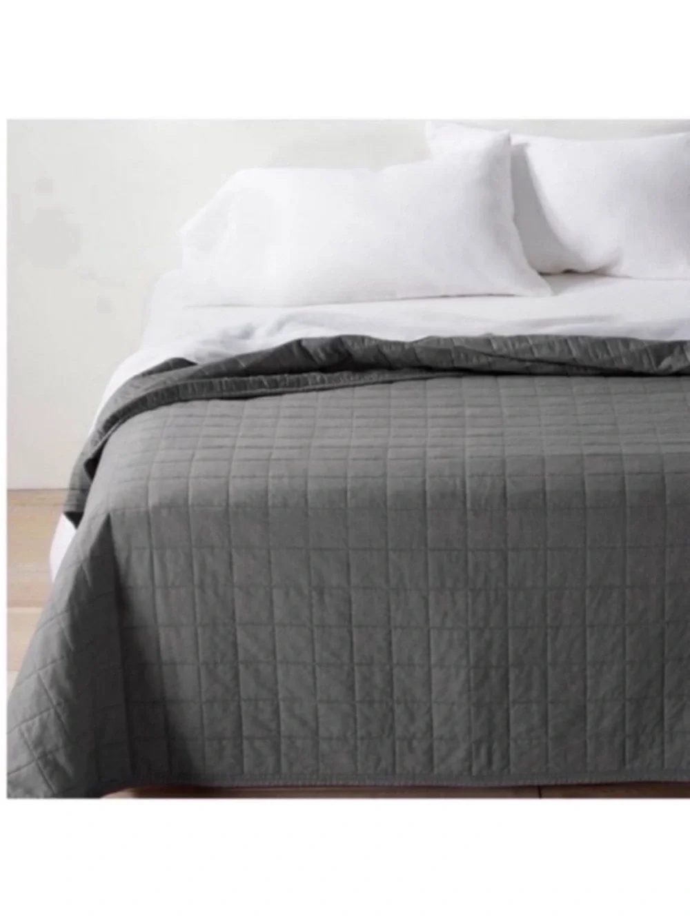 NWT King Heavyweight Linen Blend Quilt Dark Gray - Casaluna